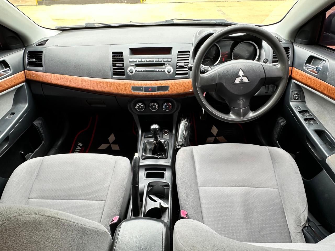 Mitsubishi Lancer