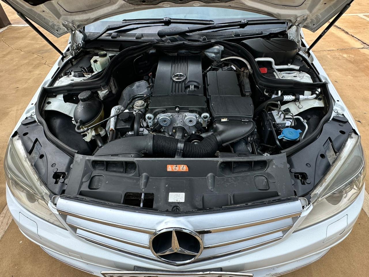 Mercedes Benz C200